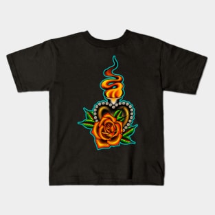 sacred heart with rose Kids T-Shirt